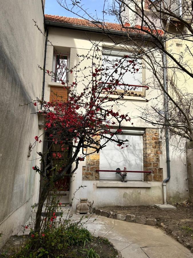 Studio 21M2 Equipe Et Meuble Centre Ville Massy Massy  Dış mekan fotoğraf